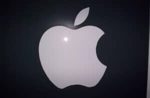 Pawn Apple Electronics for a 90 day cash loan at Alma School Pawn & Gold