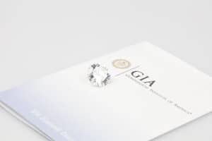 Authenticated diamonds make the cash appear faster for a diamond ring pawn loan 
